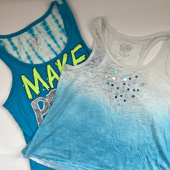 3/$20 😀 2  Justice Tank Tops - size 8 - Picture 7 of 7